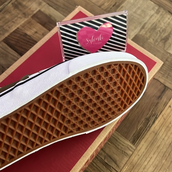 🔥 VANS Classic slip-on Checkerboard sneakers NWT - Picture 8 of 8